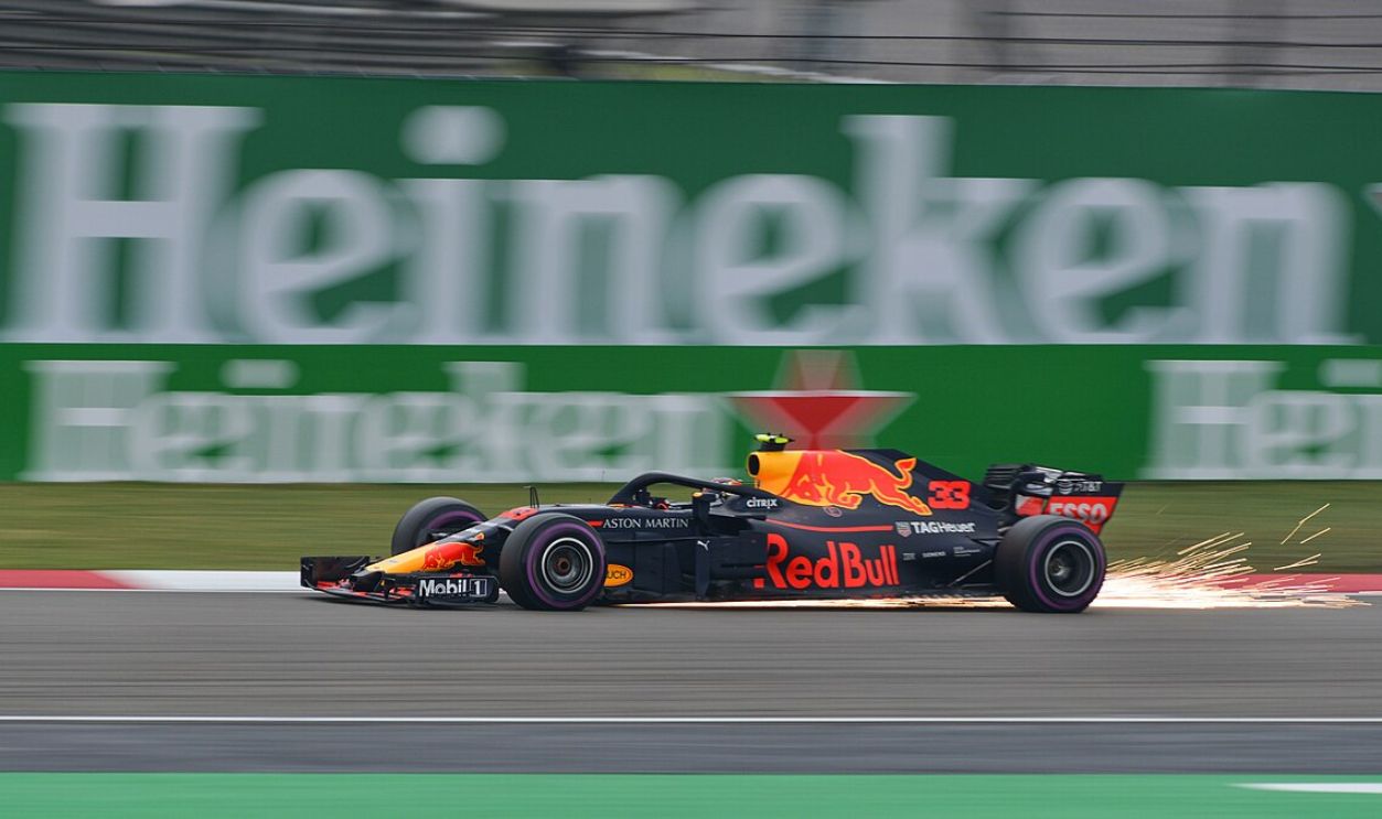 Max%20Verstappen%20-%2018.jpg