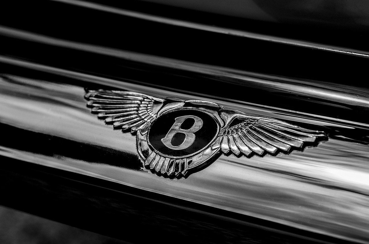 bentley-g314a966a4_1280.jpg