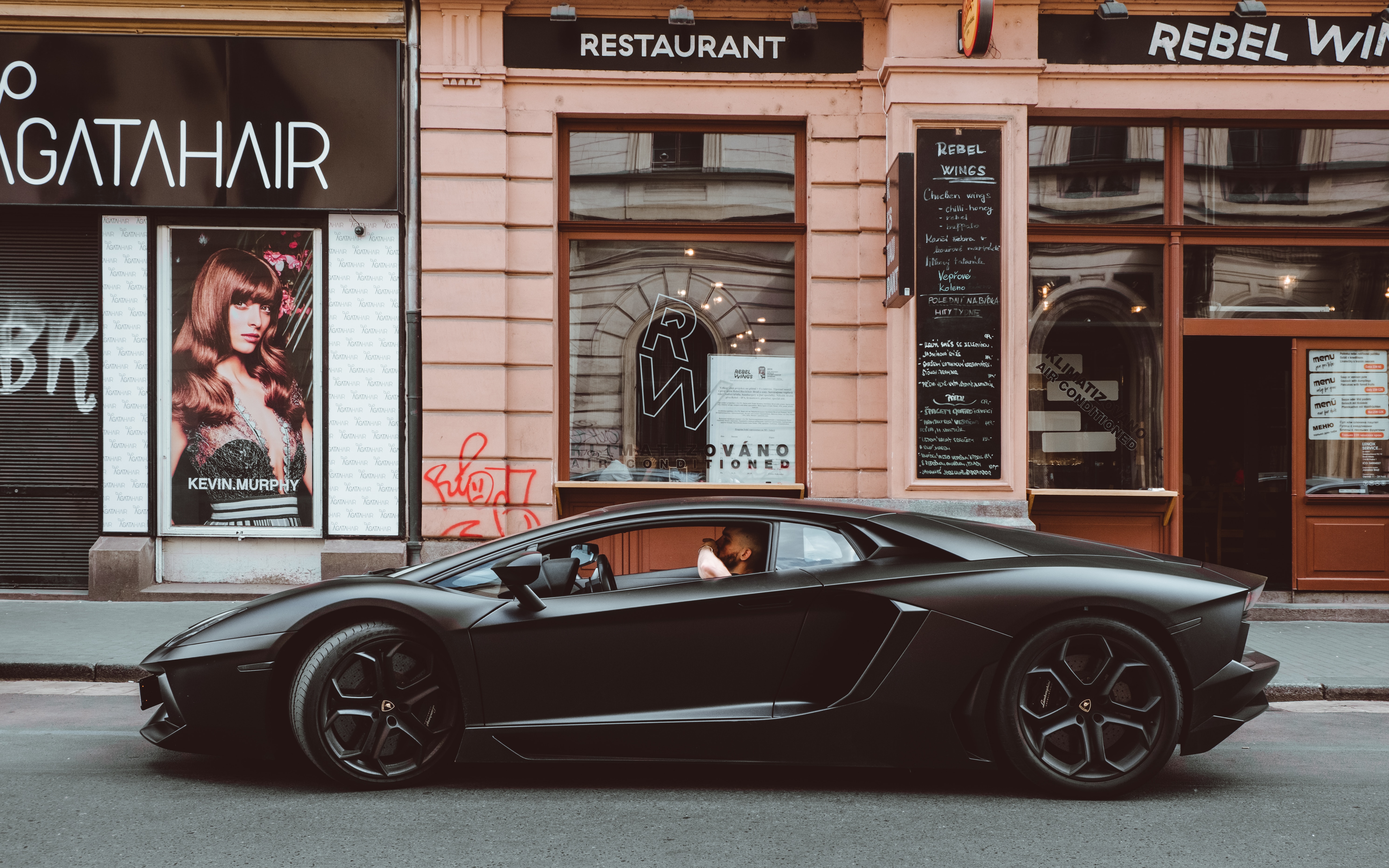 Marc-Kleen-W6Yshcrpfys-Unsplash