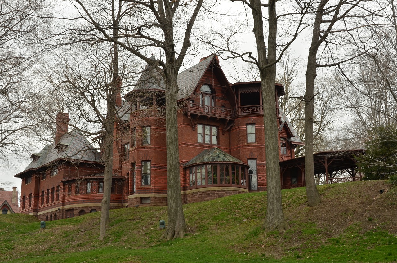 mark-twin-house-gacaff3d13_1280.jpg
